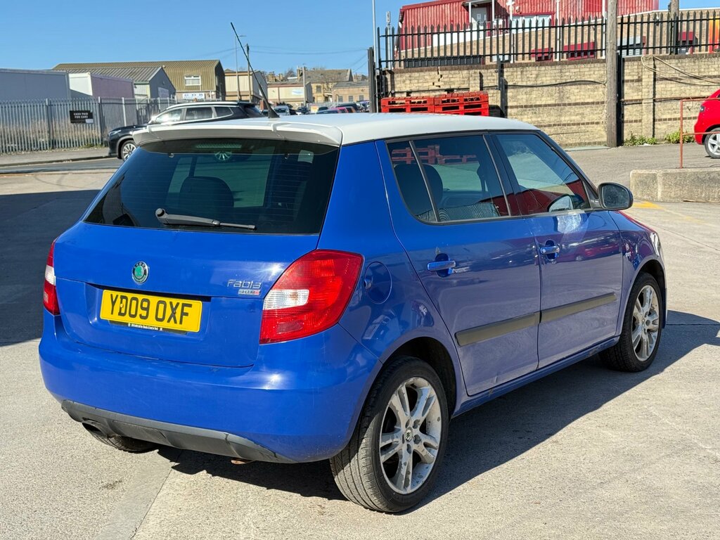 Skoda Fabia 1.2 Htp 12V Sport Hatchback 140 YD09OXF Blue #3