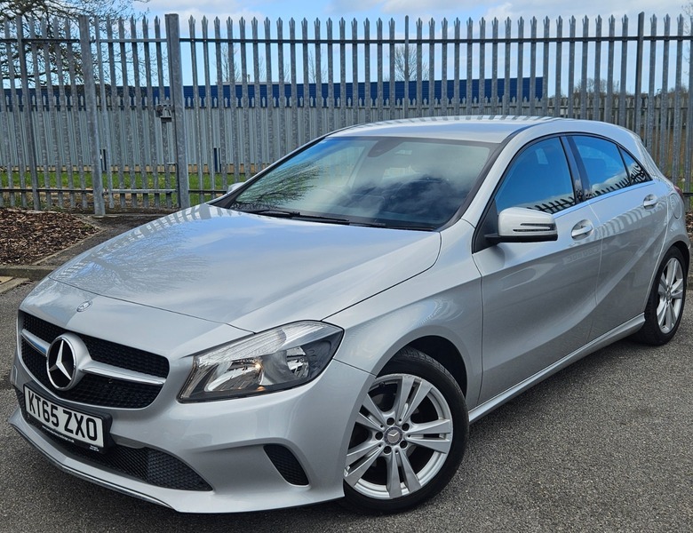 Mercedes-Benz A Class 2.1 A200d Sport Hatchback KT65ZXO Silver #3