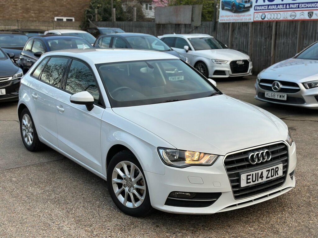 Audi A3 1.4 Tfsi Se Sportback S Tronic Euro 5 Ss EU14ZDR White #4