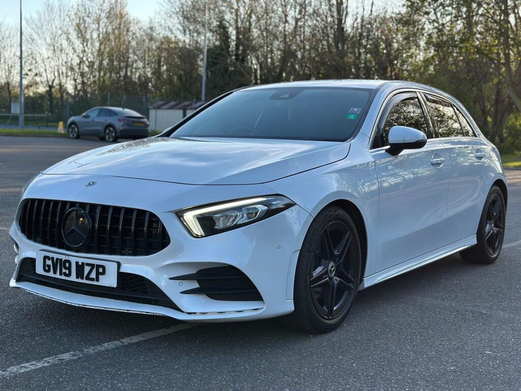 Mercedes-Benz A Class 1.3 A200 Amg Line Premium 7G-dct Euro 6 Ss GV19WZP White #2