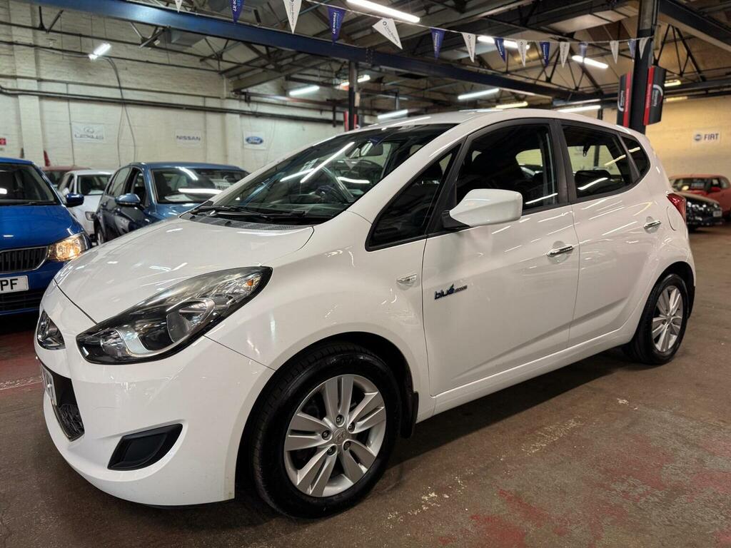 Hyundai Ix20 1.6 Crdi Active Euro 5 Ss White #3