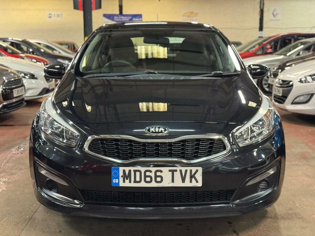 Kia Ceed 1.6 Crdi 1 Euro 6 Ss MD66TVK Black #2
