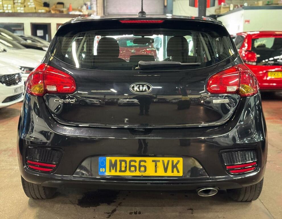 Kia Ceed 1.6 Crdi 1 Euro 6 Ss MD66TVK Black #5