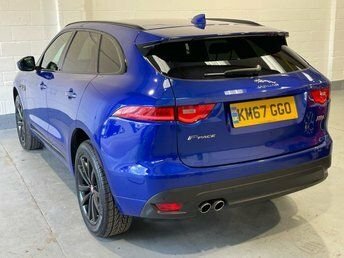 Jaguar F-Pace 2017 2.0 D180 R-sport Suv Awd Euro KM67GGO Blue #3