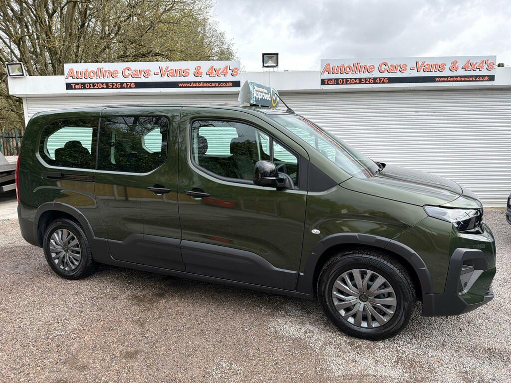 Peugeot e-Rifter 52Kwh Allure Long Mpv 7.4Kw Charger Green