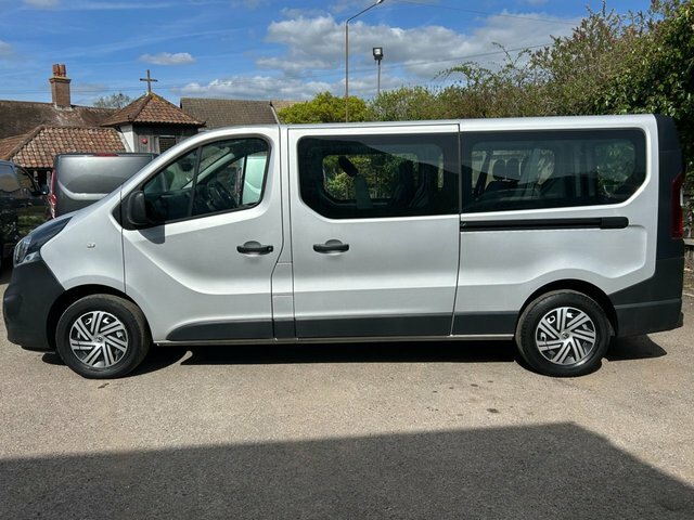 Vauxhall Vivaro 1.6 Cdti 2900 Biturbo Silver #3