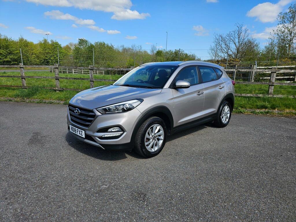 Hyundai Tucson 1.6 Gdi Blue Drive Se Nav Euro 6 Ss White