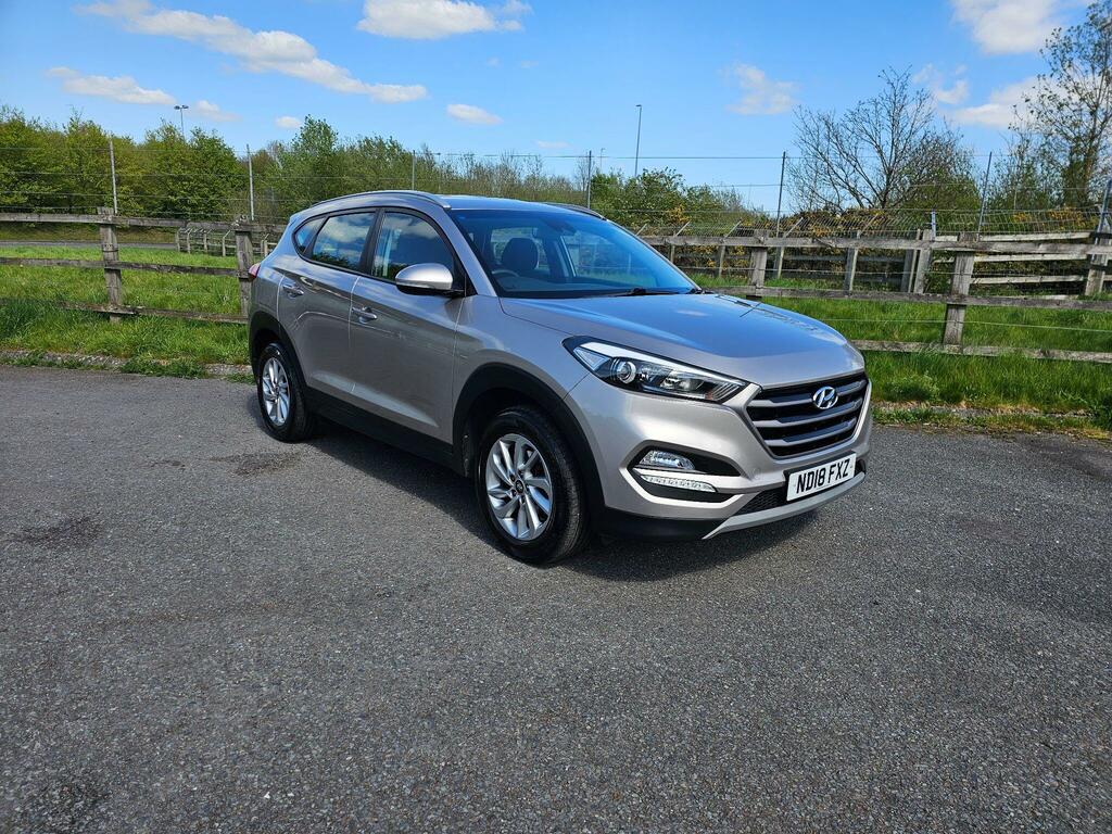 Hyundai Tucson 1.6 Gdi Blue Drive Se Nav Euro 6 Ss ND18FXZ White #3