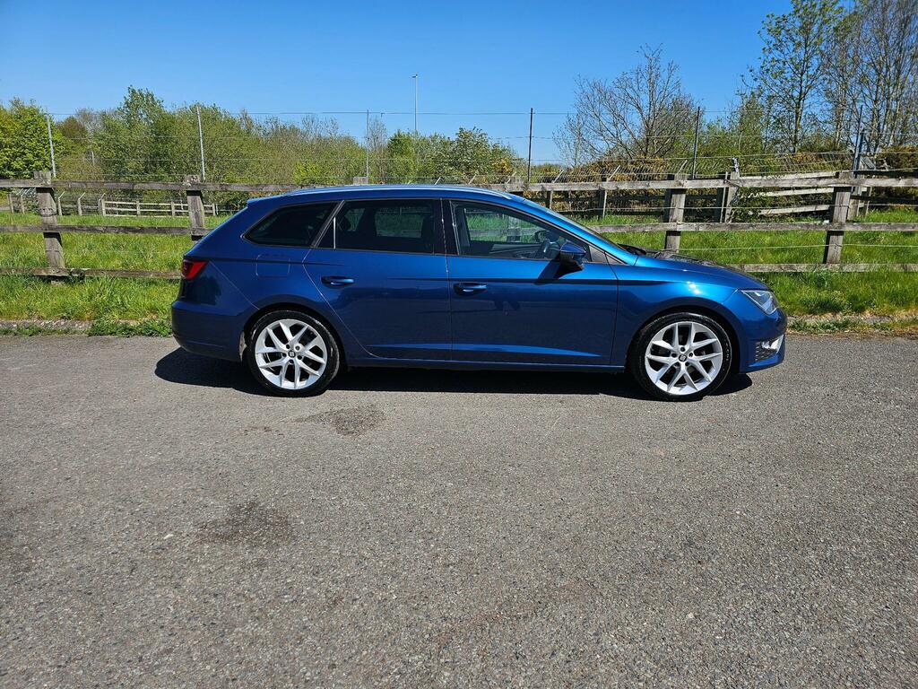 Seat Leon 2.0 Tdi Fr Sport Tourer Euro 6 Ss VN65VGX Blue #2