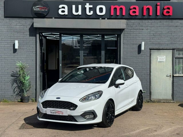 Ford Fiesta Ecoboost St-3 Hatchback White #2