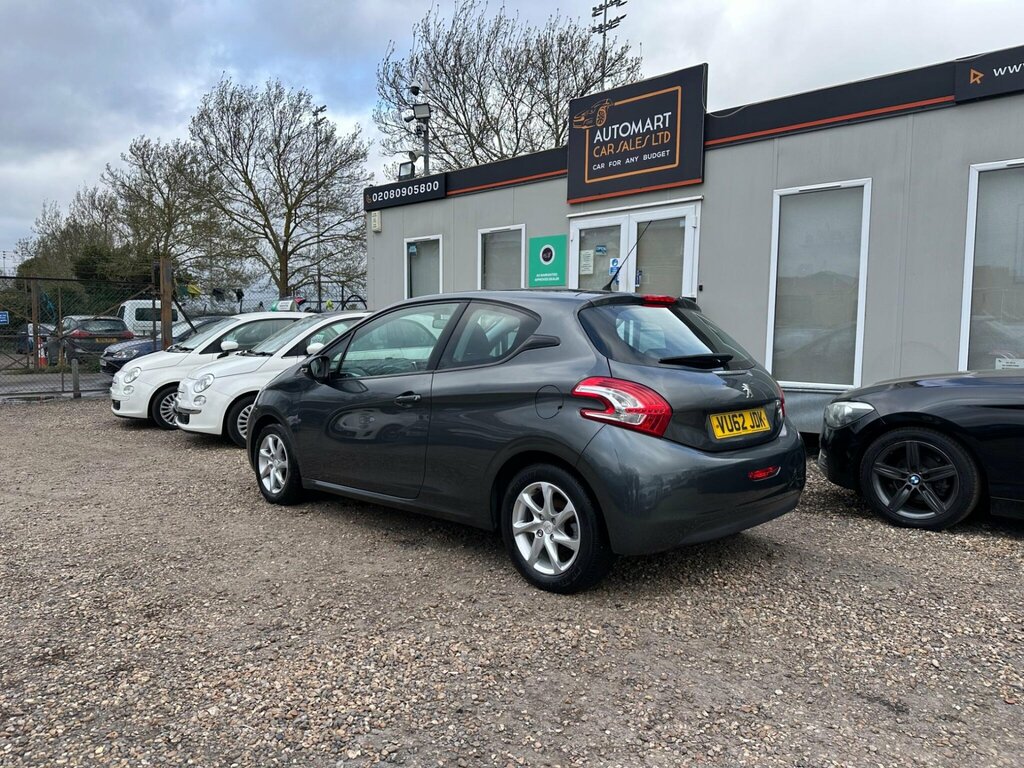 Peugeot 208 1.4 Vti Active Euro 5 Grey #3
