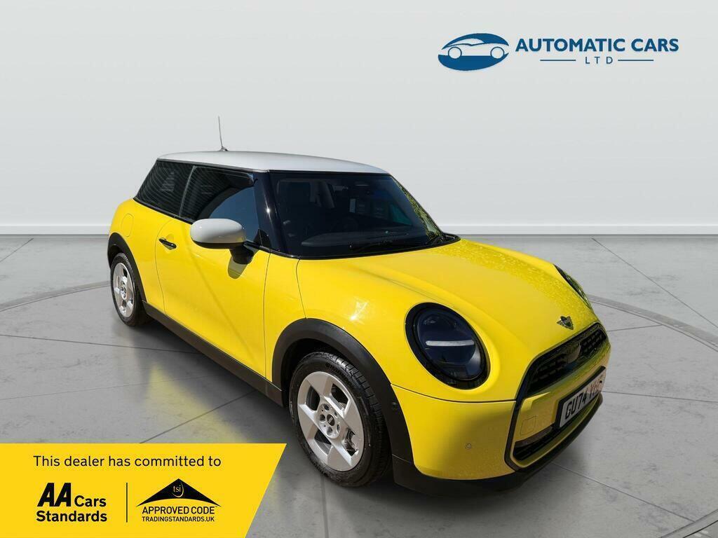 Mini Hatch C Classic 1.5 Yellow