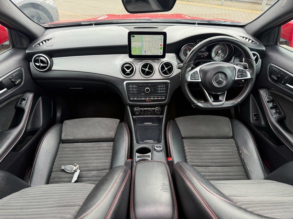 Mercedes-Benz GLA Class 2.1 Gla220d Amg Line Premium Plus Suv BV17LLZ Red #3