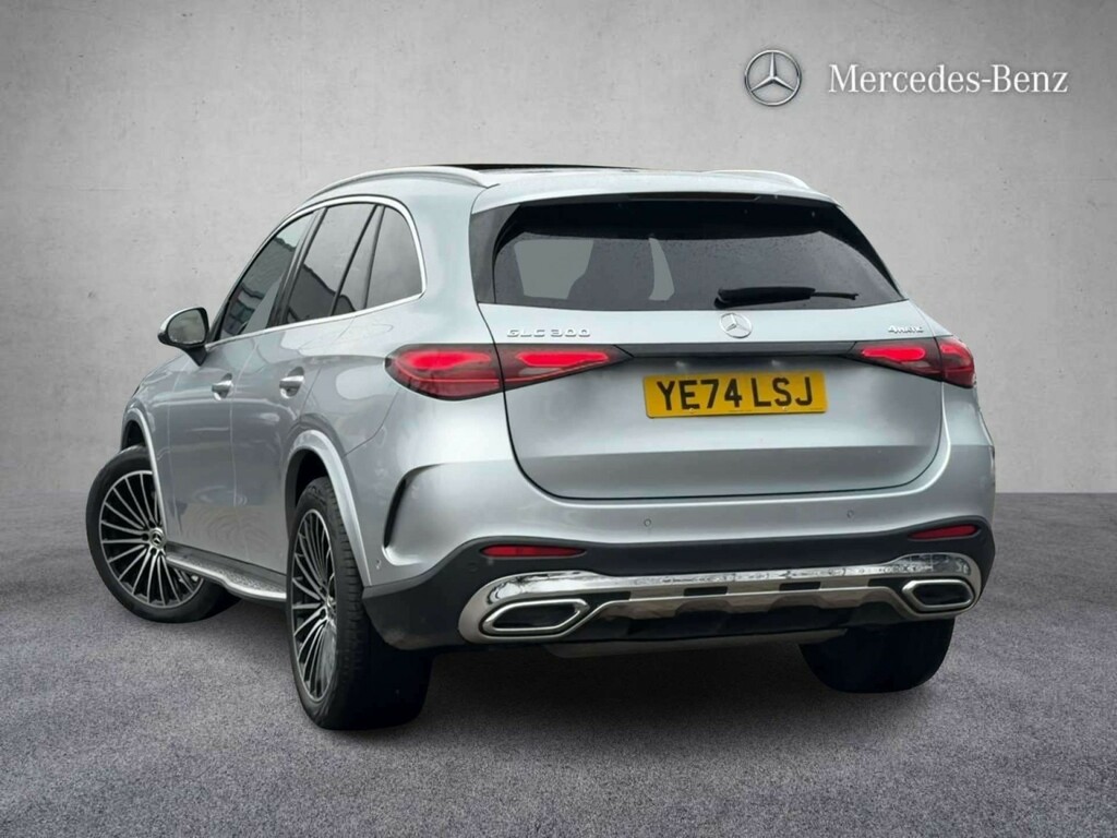 Mercedes-Benz GLC Class 2.0 Glc300h Mhev Amg Line 2024 YE74LSJ Silver #2