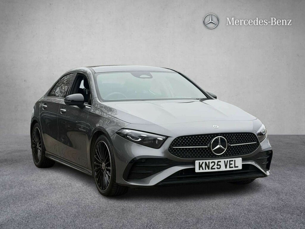 Mercedes-Benz A Class 1.3 A200h Mhev Amg Line 2025 KN25VEL Grey #5