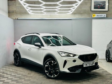 Cupra Formentor 1.5 Tsi V2 YA73XJP White #2