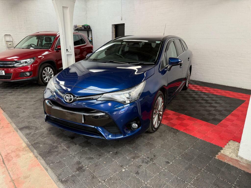 Toyota Avensis 2.0 D-4d Excel Touring Sports Euro 6 S S Blue #4