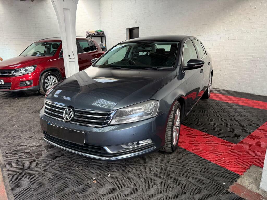 Volkswagen Passat 2.0 Tdi Bluemotion Tech Se Euro 5 S S Grey #3