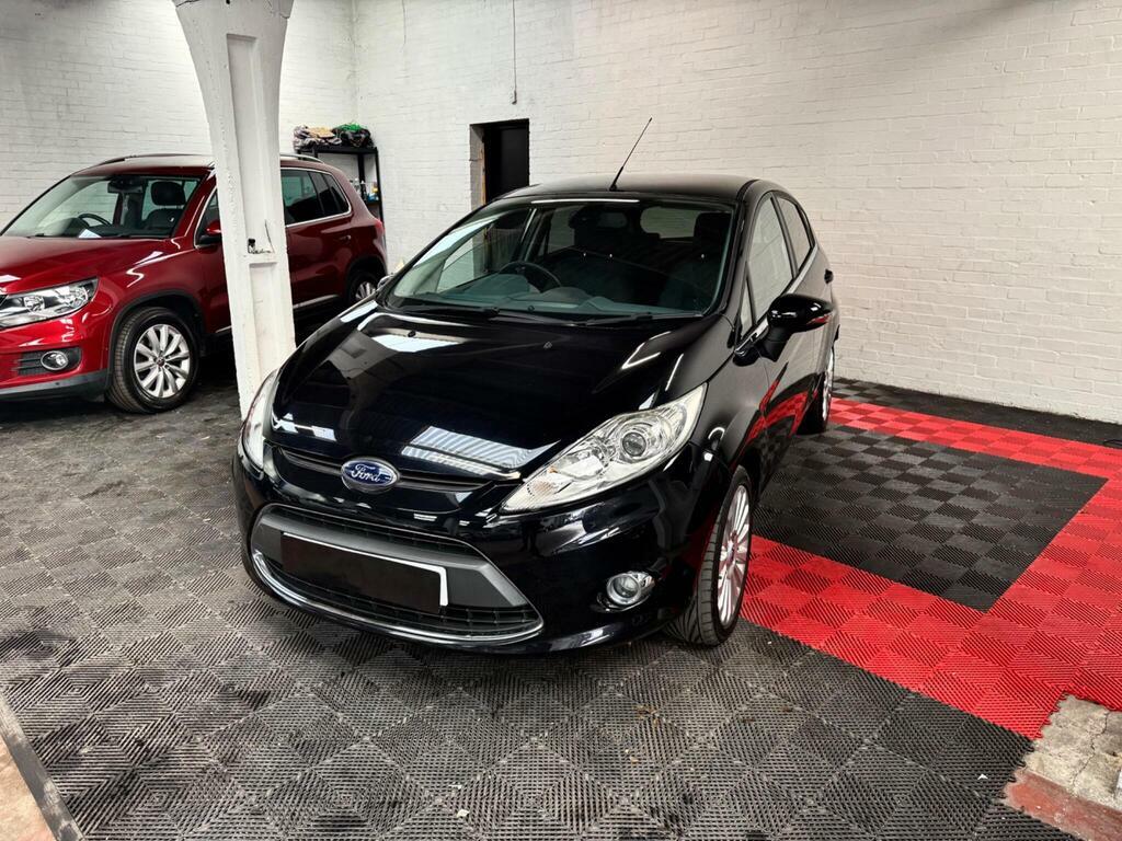 Ford Fiesta 1.4 Titanium Black #3