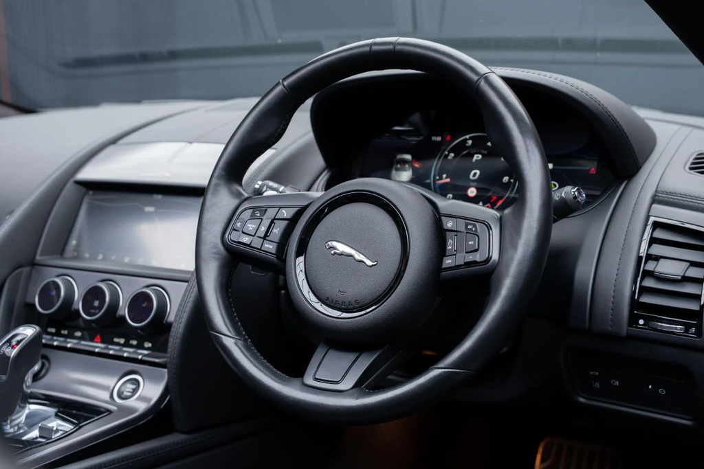 Jaguar F-Type 5.0 V8 75 Awd Euro 6 Ss LB24ZPZ Black #4