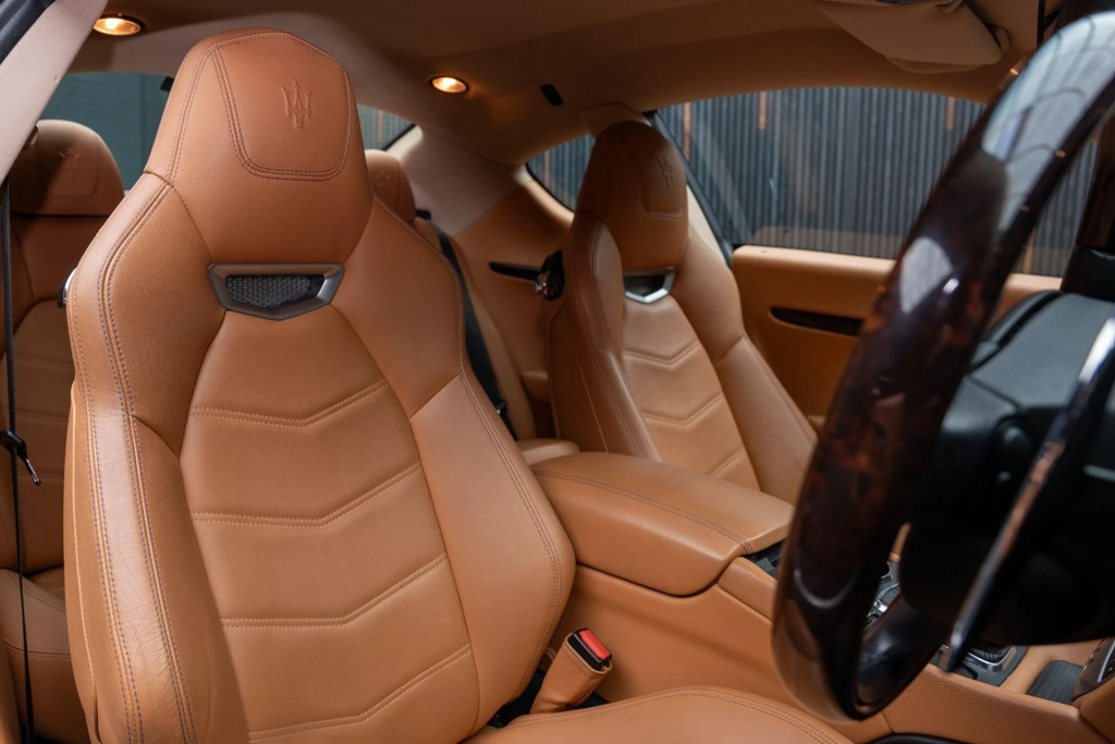 Maserati GranTurismo 4.7 V8 Sport Euro 5 Blue #2