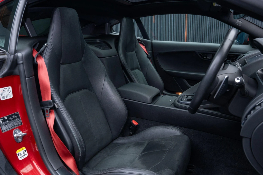 Jaguar F-Type 2.0I R-dynamic Euro 6 Ss Red #2