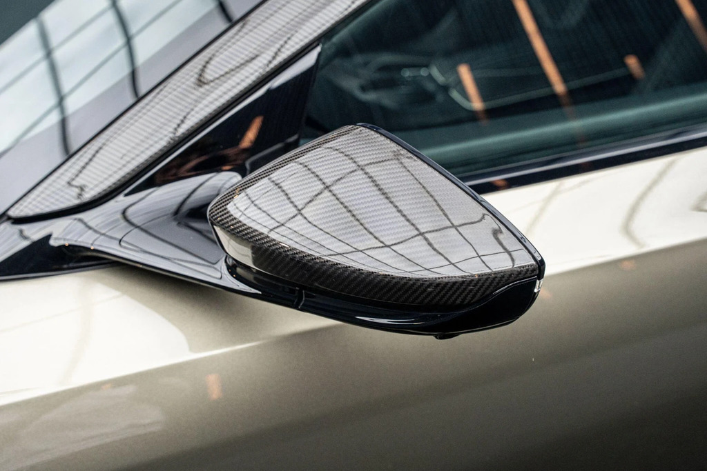 Aston Martin DBS Superleggera Grey #35