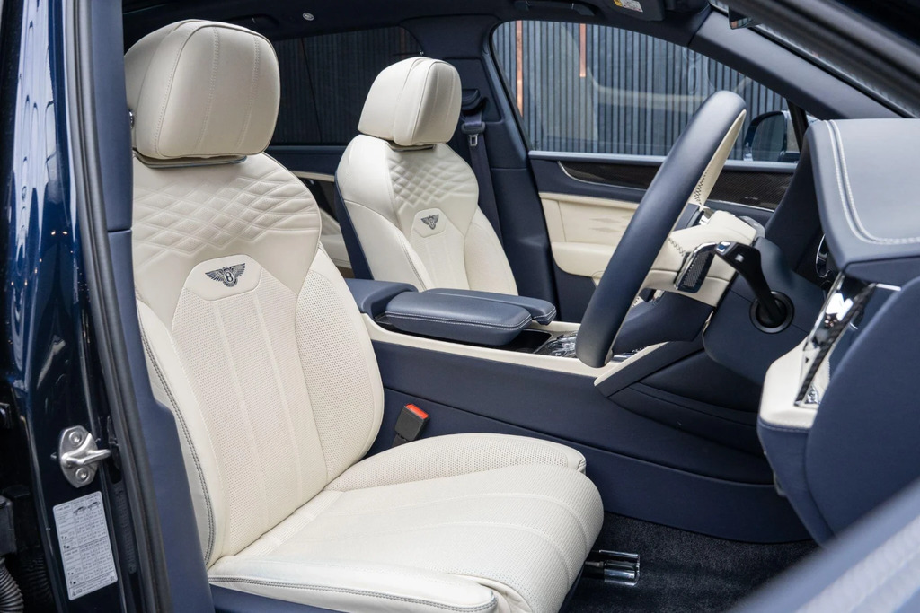 Bentley Bentayga 4.0 V8 Azure Ewb 4Wd Euro 6 Ss Blue #2