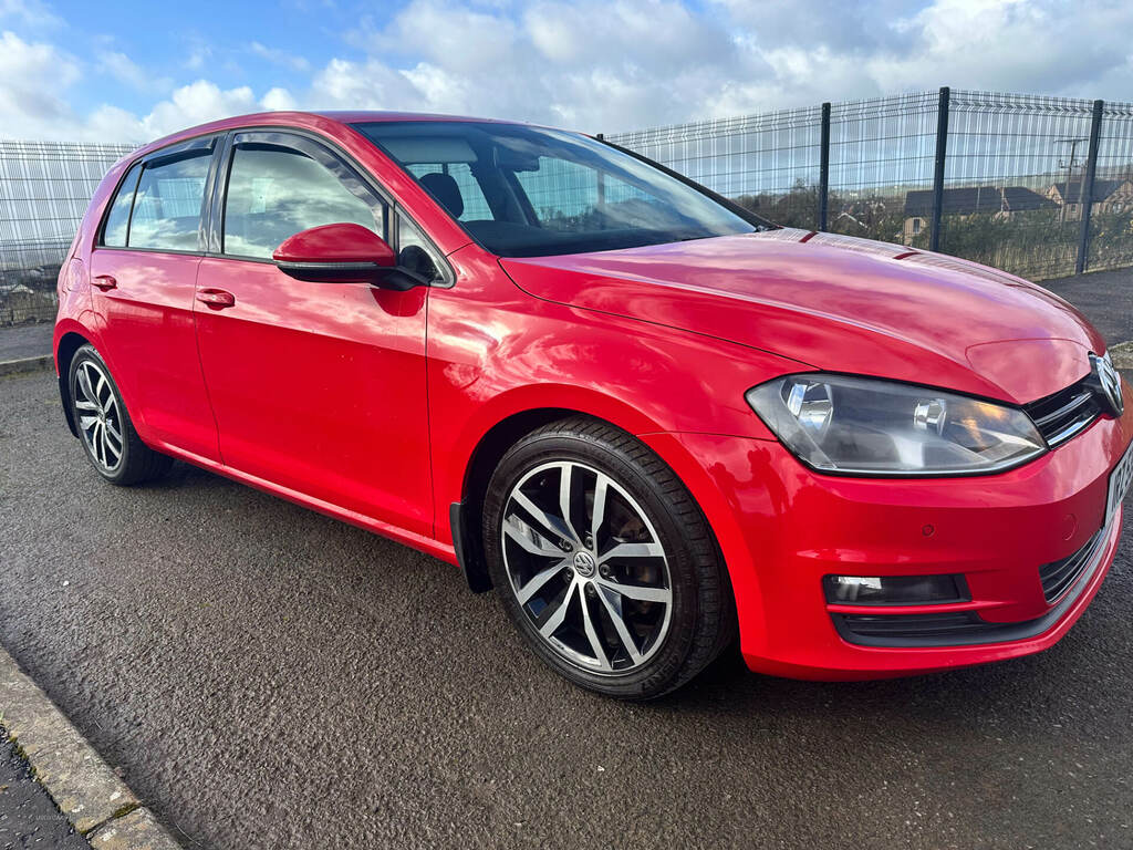 Volkswagen Golf 1.4 Tsi Match IRZ5356 Red #2