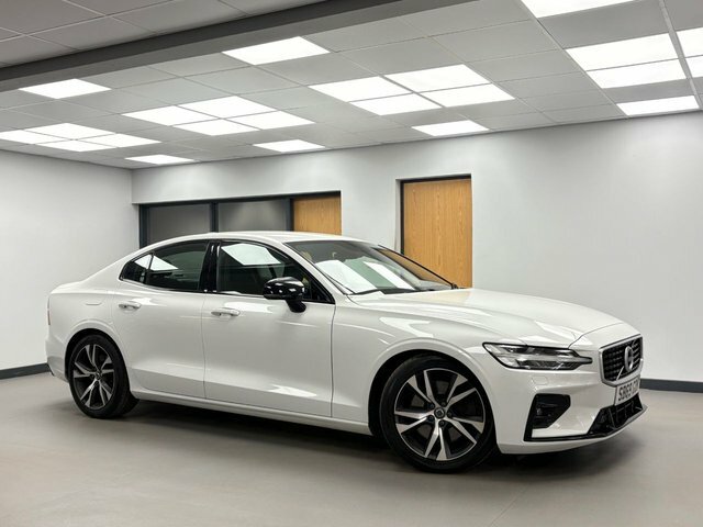 Volvo S60 2.0 T5 R-design Plus Saloon Euro 6 SB69GDK White #2