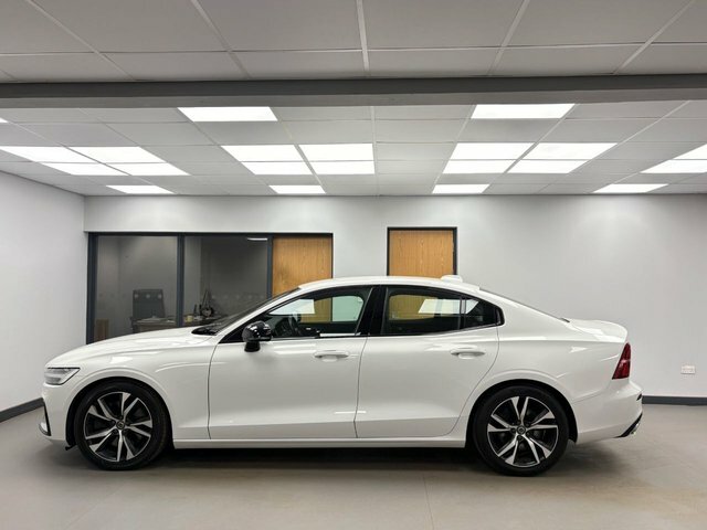 Volvo S60 2.0 T5 R-design Plus Saloon Euro 6 SB69GDK White #4