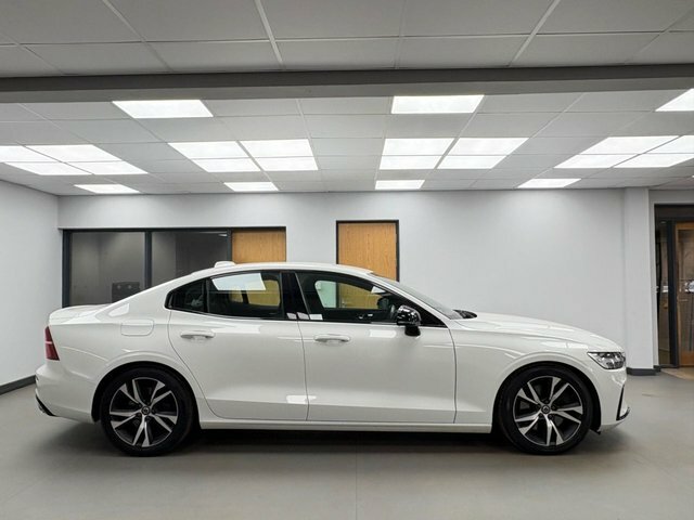 Volvo S60 2.0 T5 R-design Plus Saloon Euro 6 SB69GDK White #3