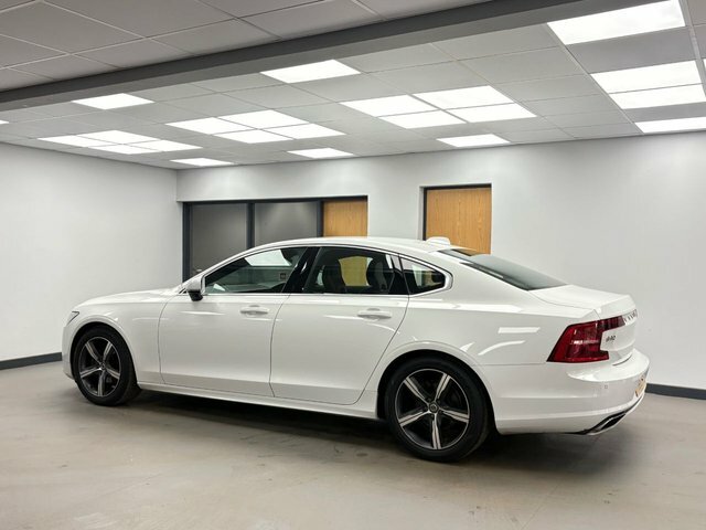 Volvo S90 2.0 D4 R-design Saloon Euro 6 Ss PO68HYB White #5