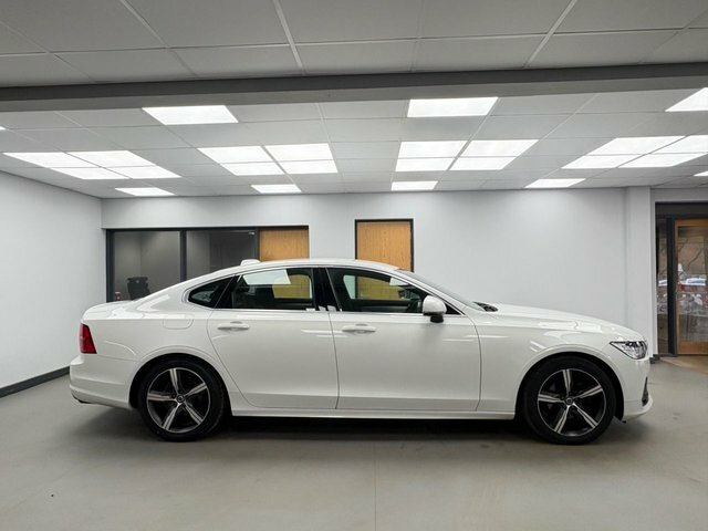 Volvo S90 2.0 D4 R-design Saloon Euro 6 Ss PO68HYB White #3