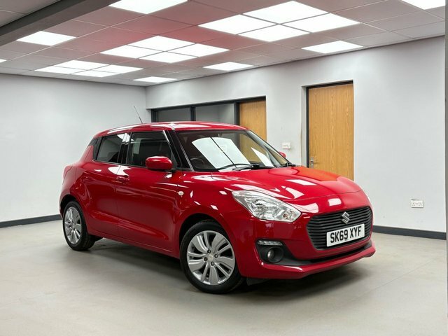 Suzuki Swift 1.0 Boosterjet Gpf Sz-t Hatchback Manua Red