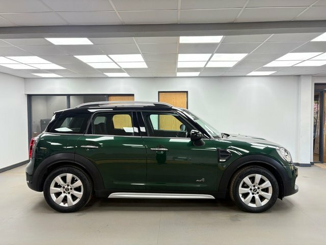Mini Countryman 1.5 Cooper Suv All4 Euro 6 Ss GV66OES Green #3