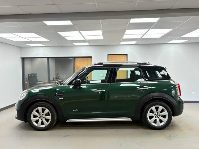Mini Countryman 1.5 Cooper Suv All4 Euro 6 Ss GV66OES Green #4