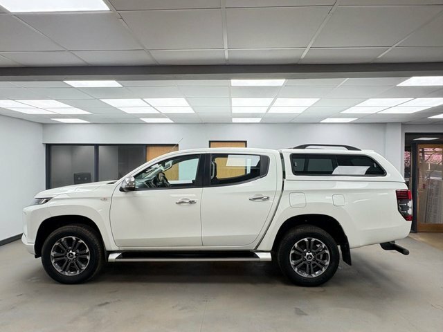 Mitsubishi L200 2.2 Di-d Dc Trojan Pickup Double Cab Ma SK21WRO White #4