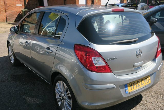 Vauxhall Corsa 2012 1.4 16V Se Hatchback Euro 5 YF12CYO Silver #3
