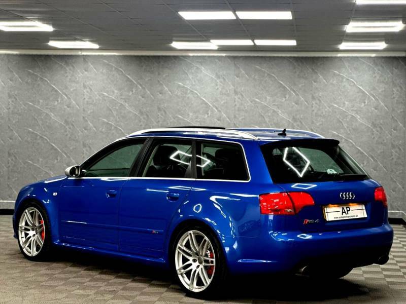 Audi RS4 Unknown Blue #24