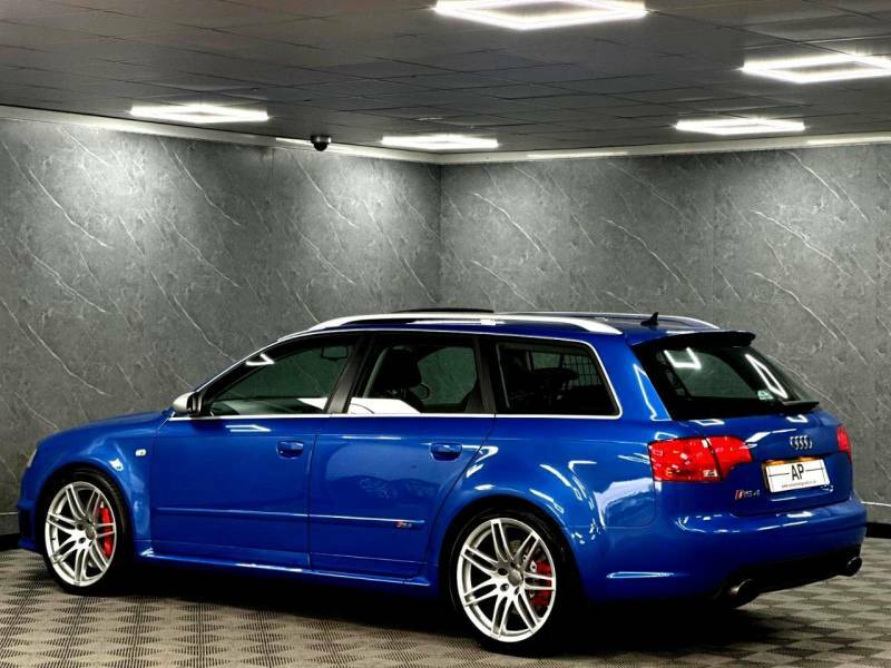 Audi RS4 Unknown Blue #25
