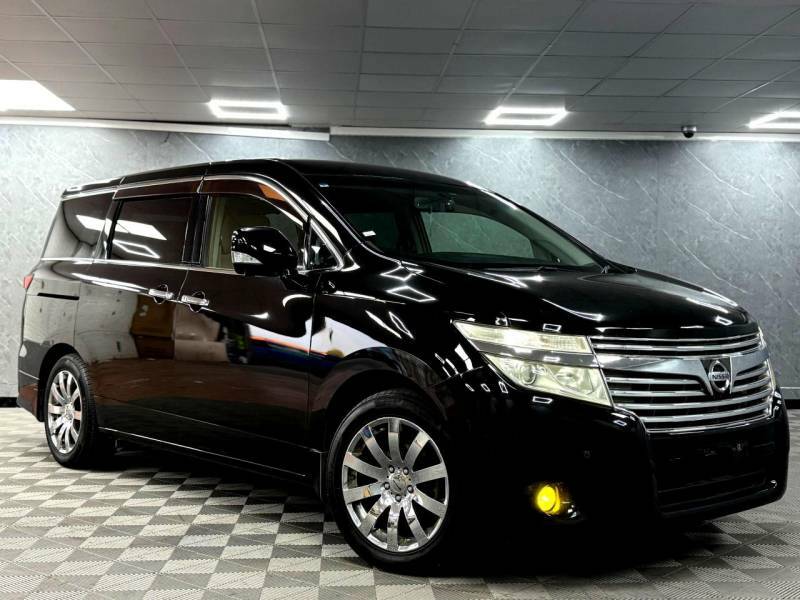 Nissan Elgrand Automatic  #13
