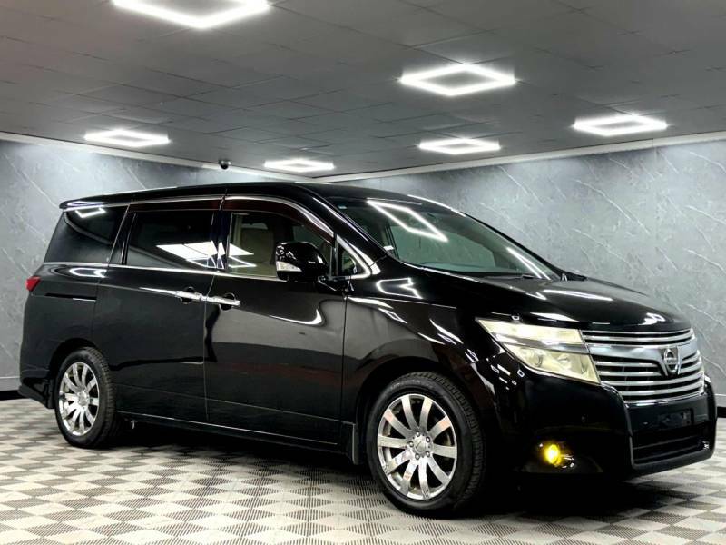 Nissan Elgrand Automatic  #21
