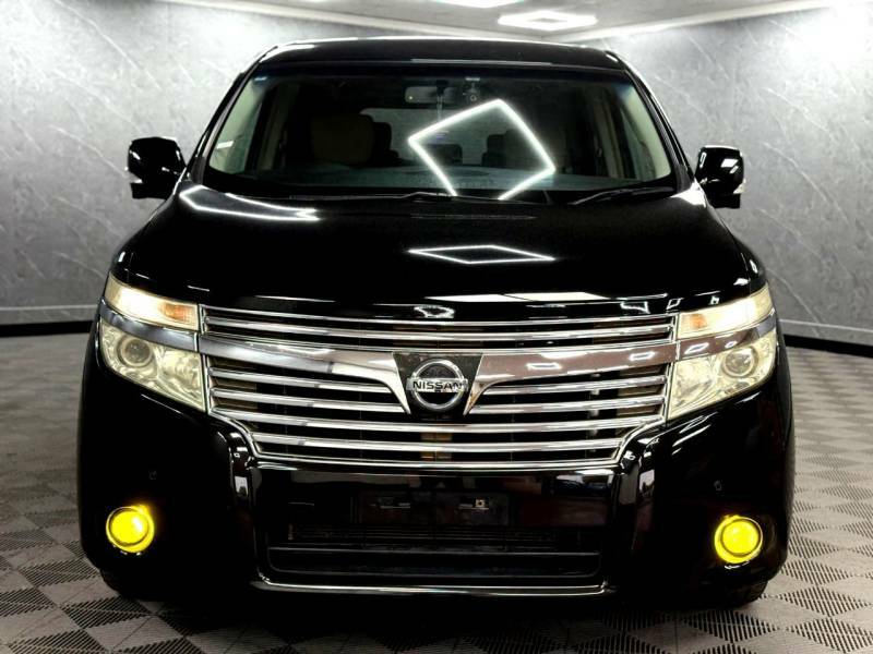 Nissan Elgrand Automatic  #8