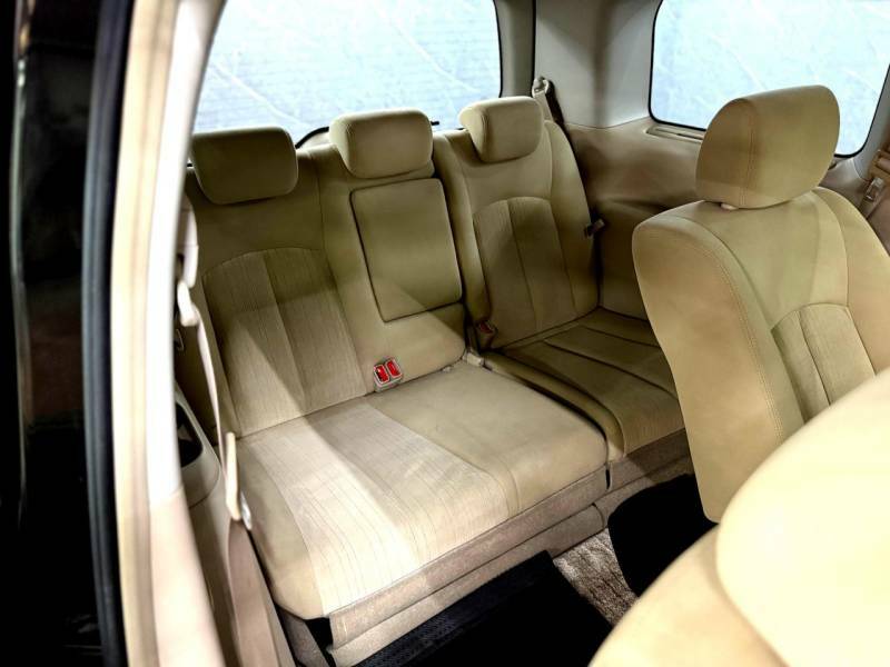 Nissan Elgrand Automatic  #37
