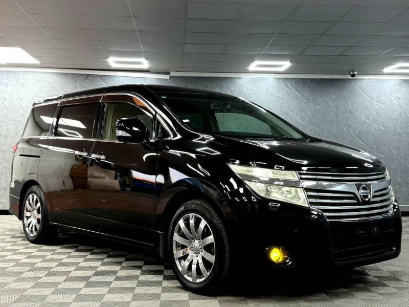 Nissan Elgrand Automatic  #20