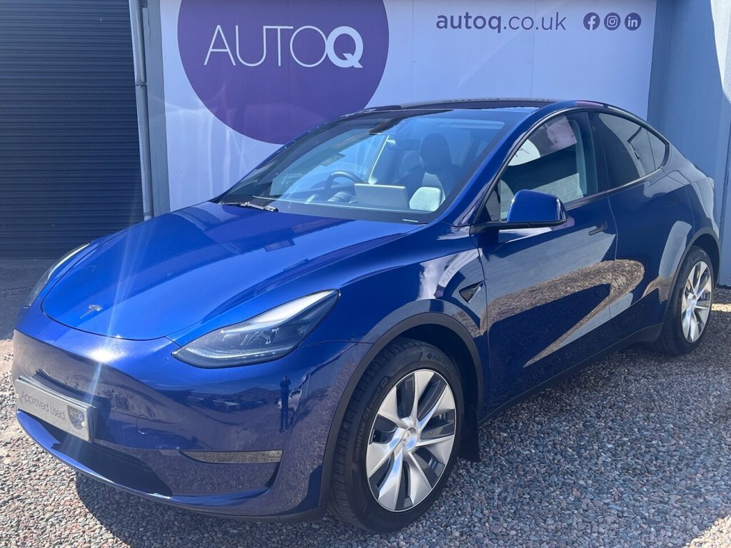 Tesla Model Y Suv Blue