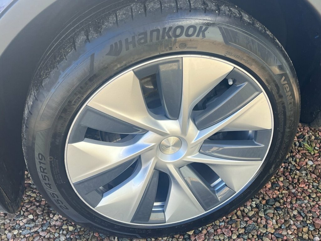 Tesla Model Y Suv LA72YPP Blue #3