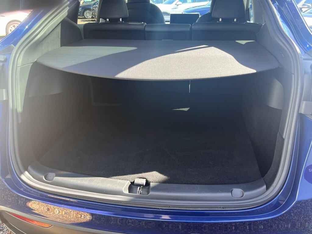 Tesla Model Y Suv LA72YPP Blue #6