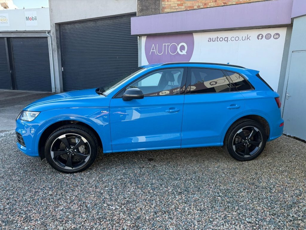 Audi Q5 2L Black Edition KN20ZYT Blue #4